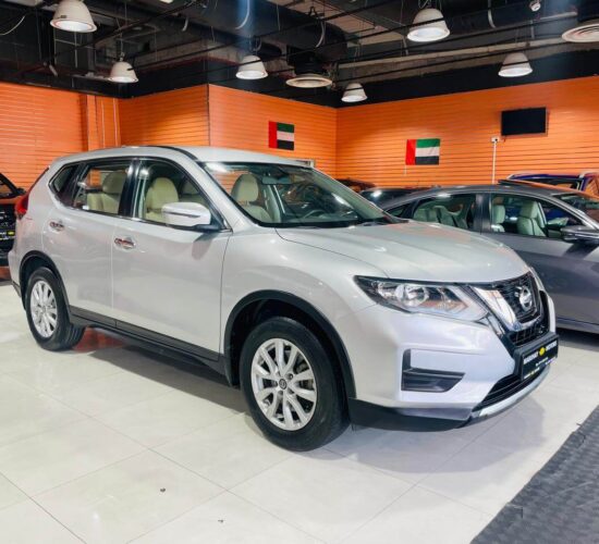 Nissan X-trail Silver 2020 4 Cylinder 2.5L – GCC Specification